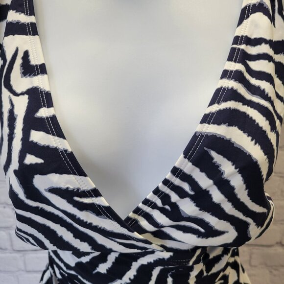 Anne Cole Plus Size Zebra-Print One-Piece Swimsuit - Picture 2 of 8